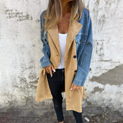 Trench di media lunghezza con cuciture in jeans denim